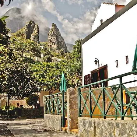 Pinero Country house *